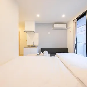 2* Hotel Oku